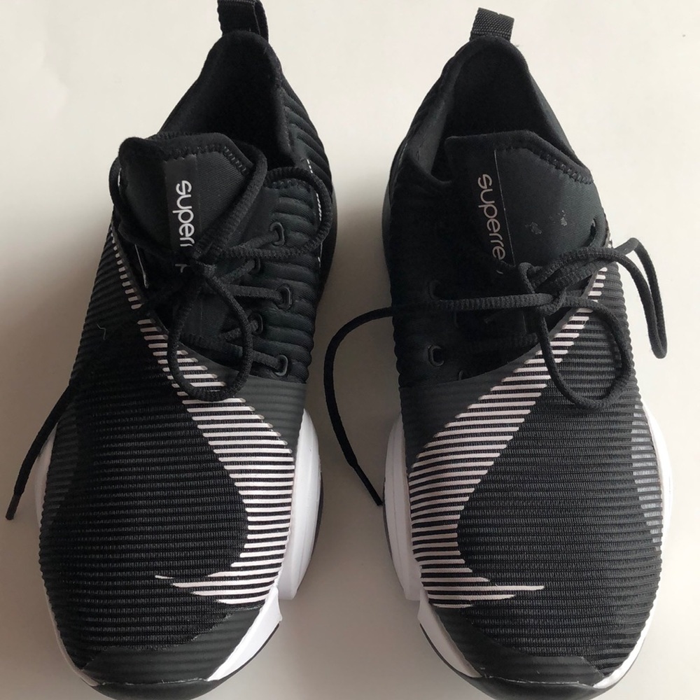 Nike Black/ White Superrep Sneakers